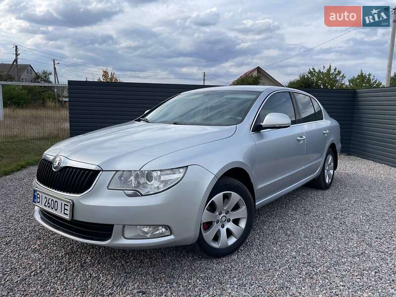 Лифтбек Skoda Superb 2012 в Миргороде