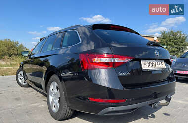 Універсал Skoda Superb 2016 в 
