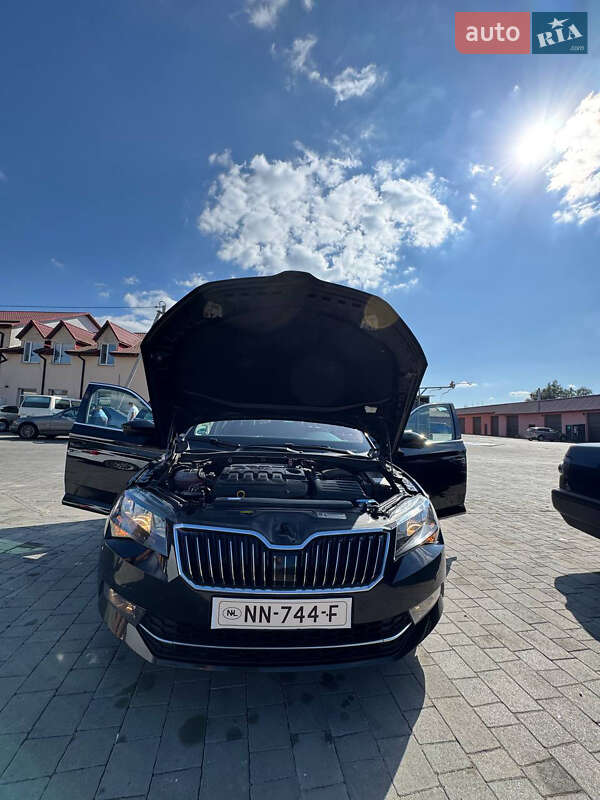 Универсал Skoda Superb 2016 в Бродах