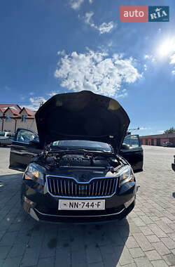 Універсал Skoda Superb 2016 в 