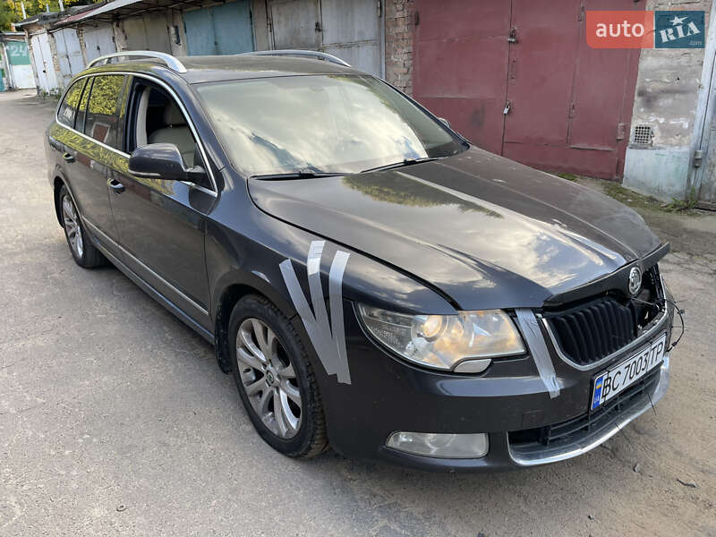 Skoda Superb 2011 Skoda Superb 2011