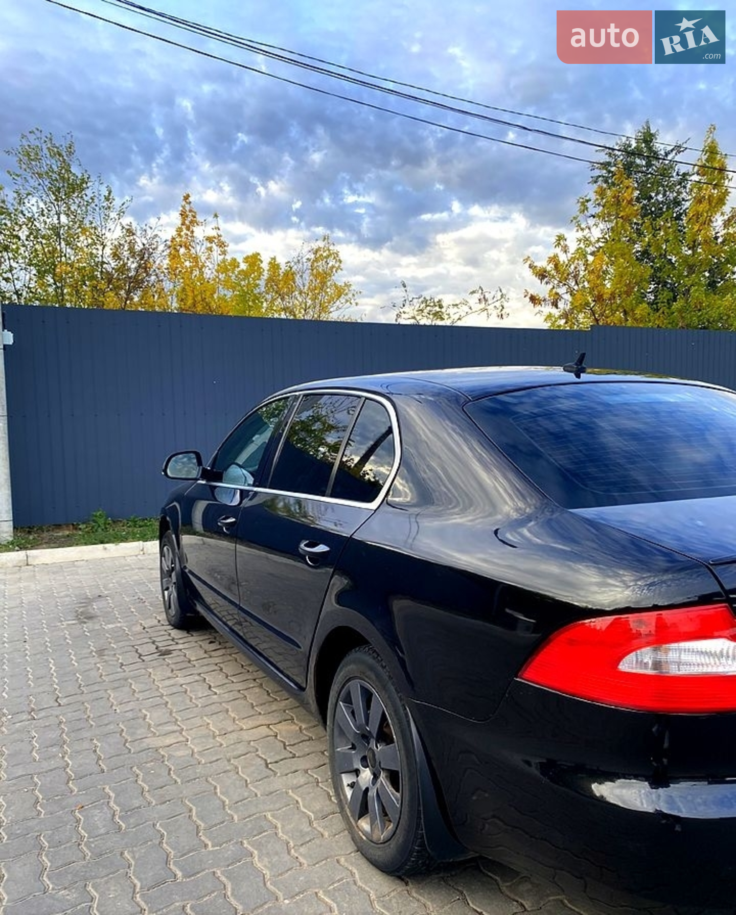2010 Skoda Superb - мініатюра 7