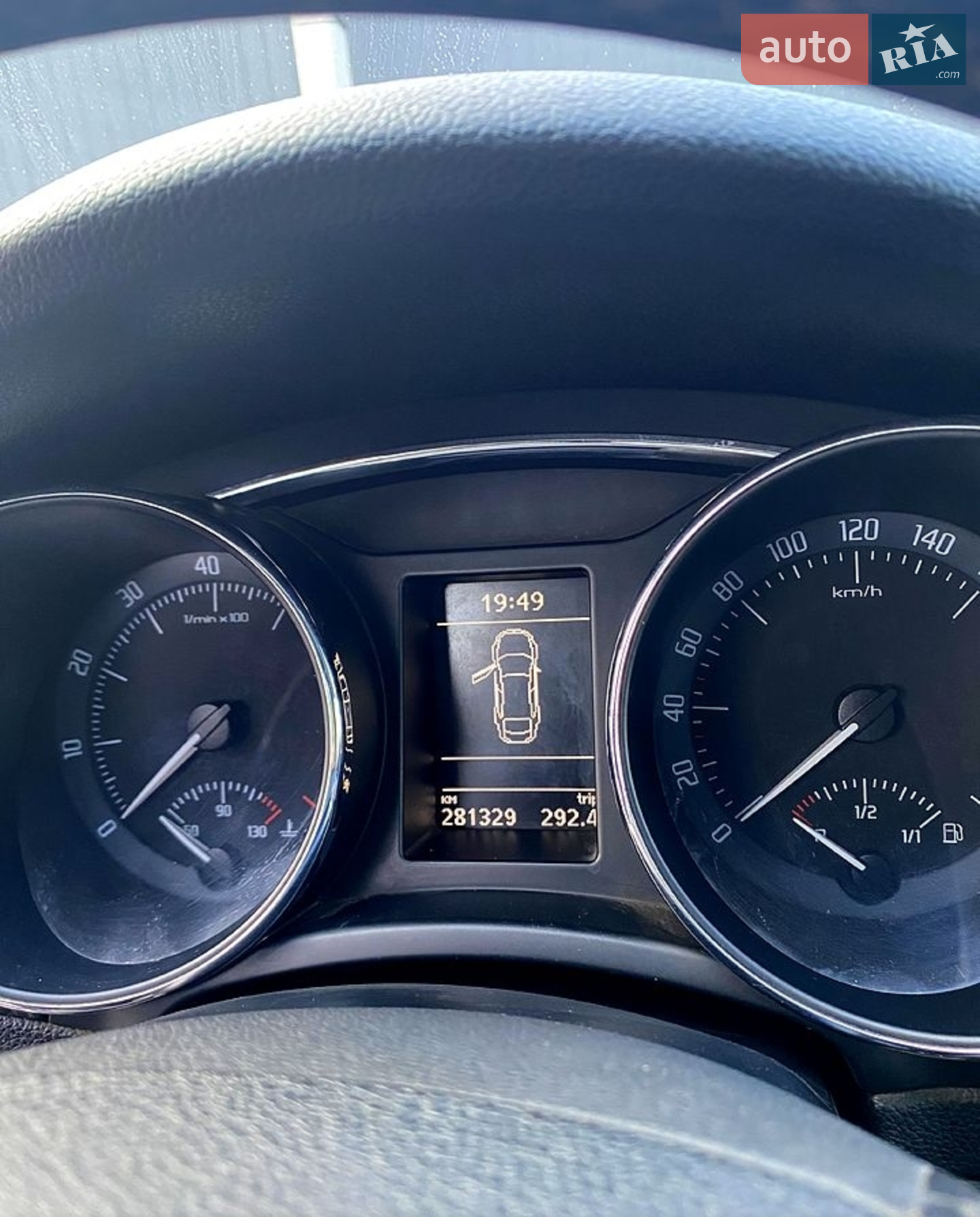 2010 Skoda Superb - мініатюра 8