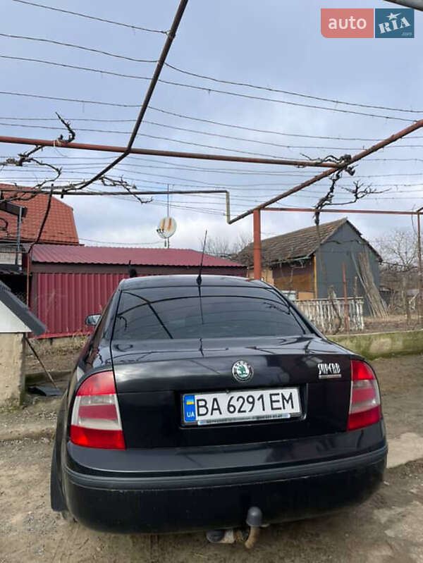 Лифтбек Skoda Superb 2006 в Мукачево