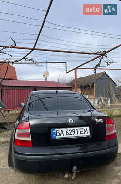 Лифтбек Skoda Superb 2006 в 