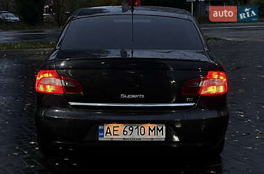 Лифтбек Skoda Superb 2009 в 