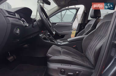 Лифтбек Skoda Superb 2020 в 