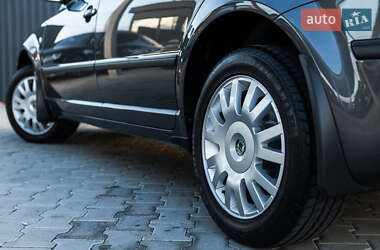Ліфтбек Skoda Superb 2005 в 