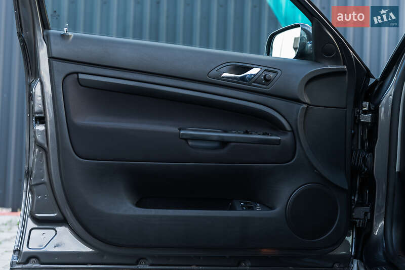 Лифтбек Skoda Superb 2005 в Мукачево фото 28 Лифтбек Skoda Superb 2005 в Мукачево