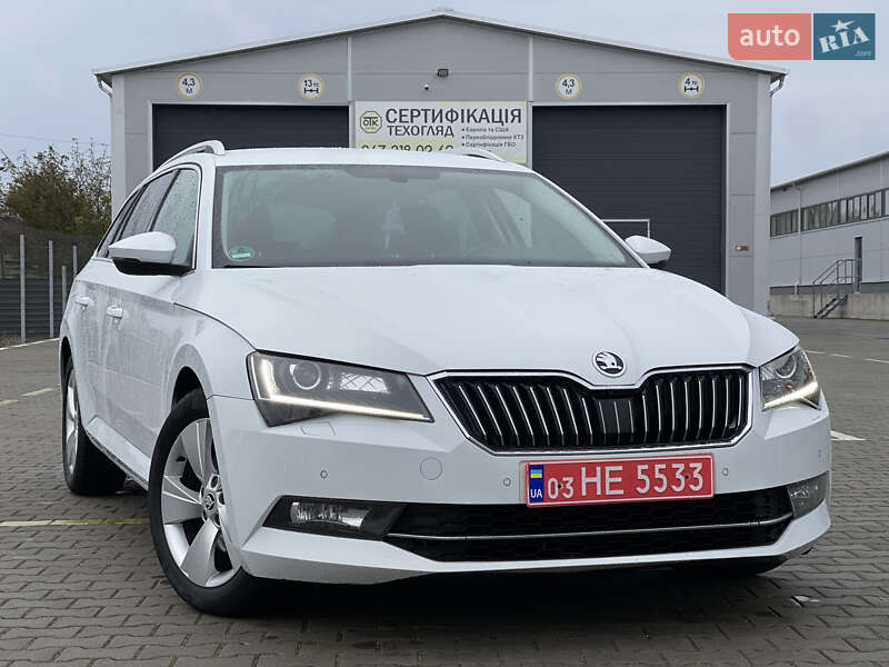 Универсал Skoda Superb 2016 в Нововолынске фото Универсал Skoda Superb 2016 в Нововолынске