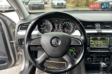 Лифтбек Skoda Superb 2014 в 