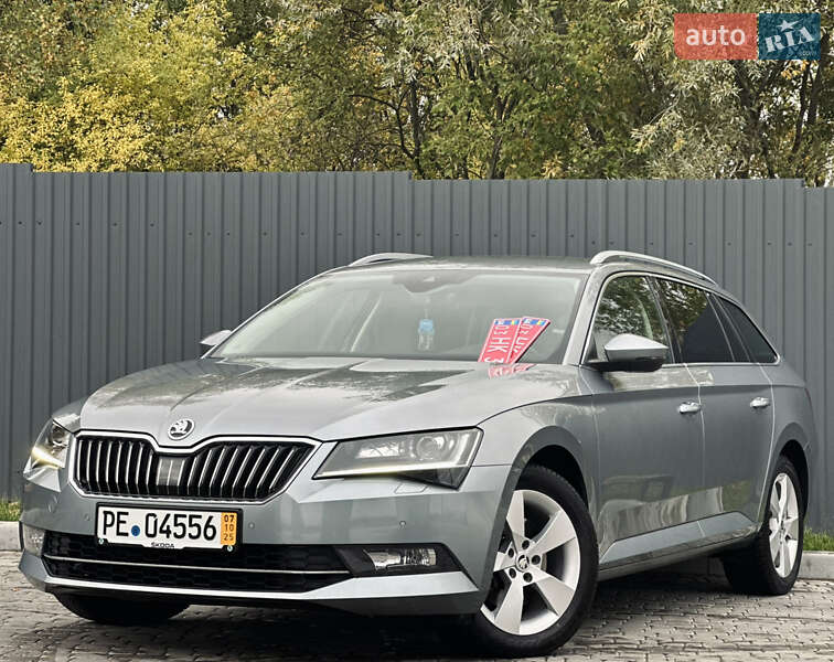 Универсал Skoda Superb 2018 в Львове