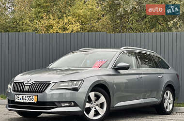 Универсал Skoda Superb 2018 в 