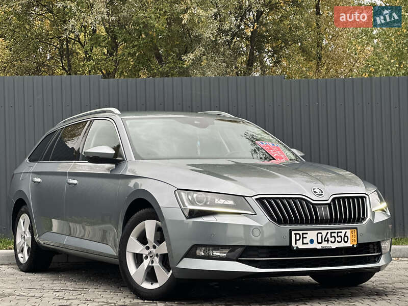 Универсал Skoda Superb 2018 в Львове