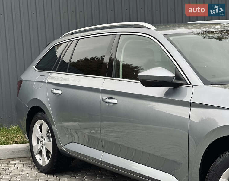 Универсал Skoda Superb 2018 в Львове