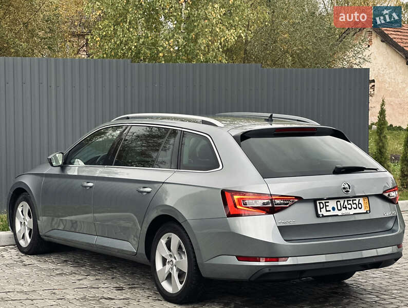 Универсал Skoda Superb 2018 в Львове