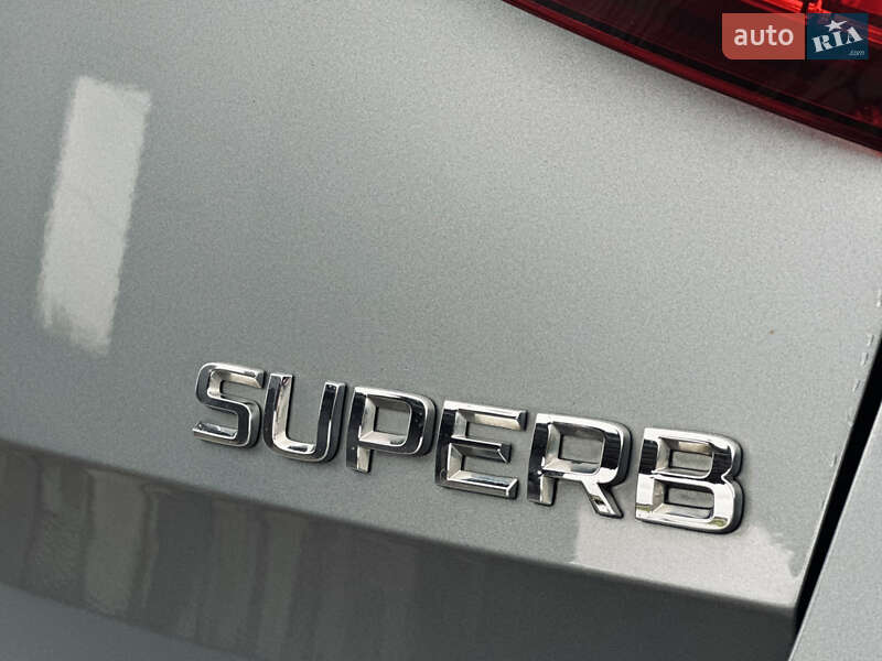 Универсал Skoda Superb 2018 в Львове