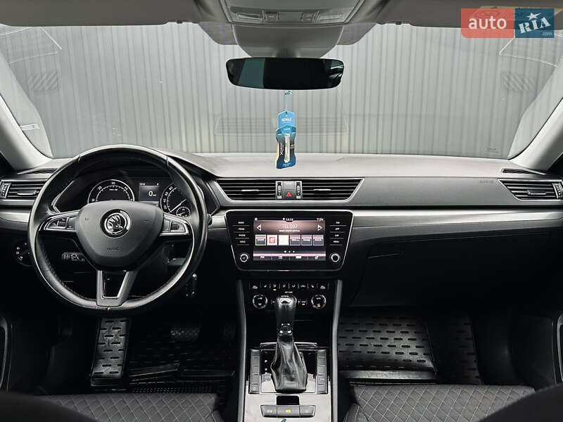 Универсал Skoda Superb 2018 в Львове