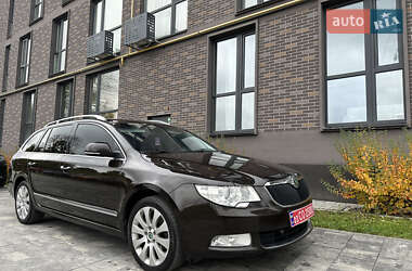Универсал Skoda Superb 2012 в 
