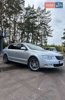 Лифтбек Skoda Superb 2010 в 