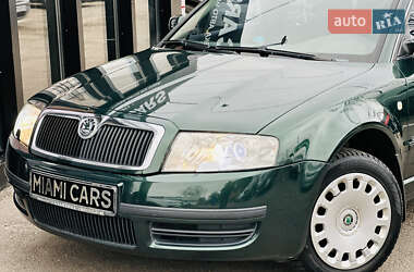 Ліфтбек Skoda Superb 2004 в 