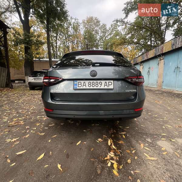 Универсал Skoda Superb 2018 в Кропивницком
