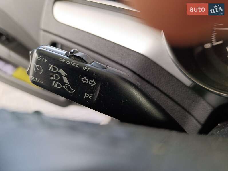 Лифтбек Skoda Superb 2010 в Николаеве
