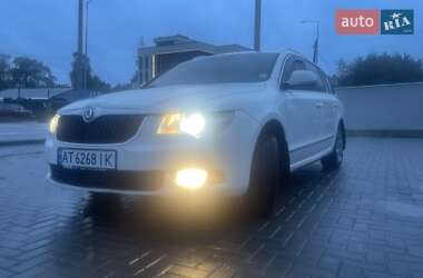 Універсал Skoda Superb 2011 в Івано-Франківську