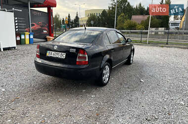 Лифтбек Skoda Superb 2007 в 