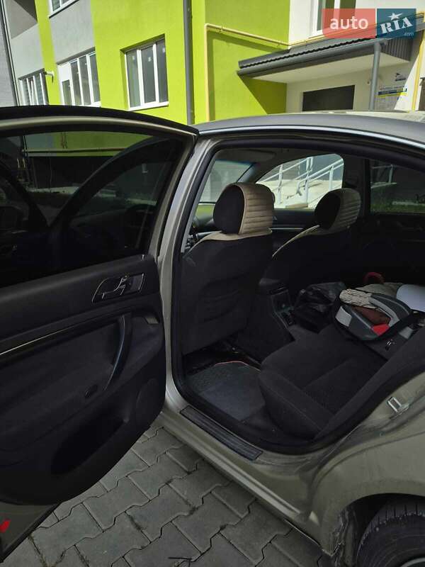 Лифтбек Skoda Superb 2005 в Тернополе фото 7 Лифтбек Skoda Superb 2005 в Тернополе