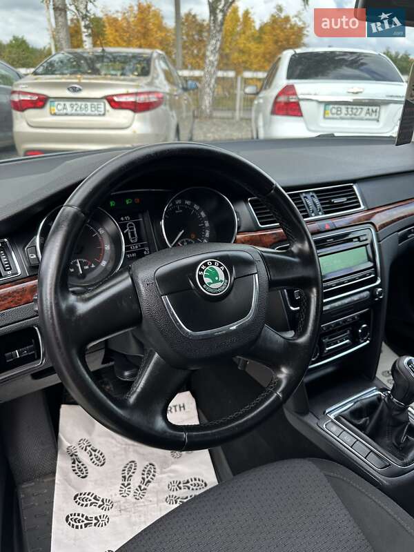 Лифтбек Skoda Superb 2011 в Смеле фото 7 Лифтбек Skoda Superb 2011 в Смеле