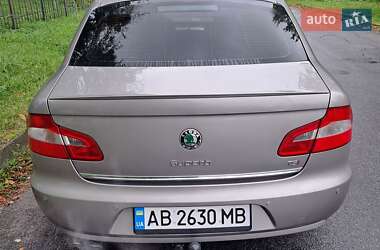 Лифтбек Skoda Superb 2010 в 