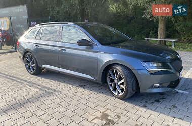 Универсал Skoda Superb 2017 в 