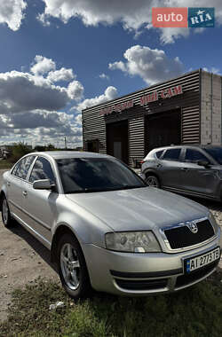 Лифтбек Skoda Superb 2006 в 