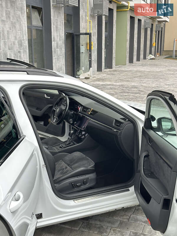Универсал Skoda Superb 2020 в Львове