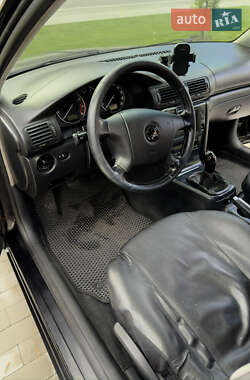 Лифтбек Skoda Superb 2006 в 