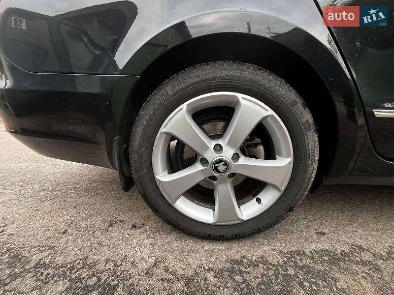 Універсал Skoda Superb 2014 в Житомирі фото 27 Універсал Skoda Superb 2014 в Житомирі