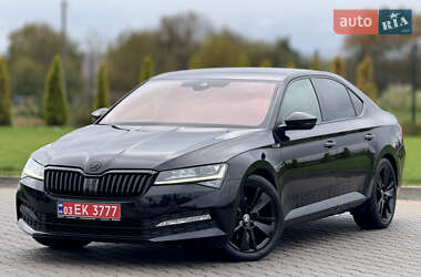 Лифтбек Skoda Superb 2021 в 