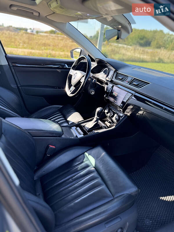 Универсал Skoda Superb 2017 в Львове