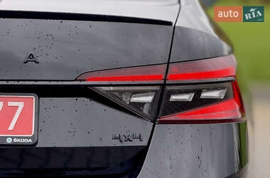 Лифтбек Skoda Superb 2021 в 