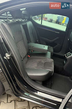 Лифтбек Skoda Superb 2021 в 