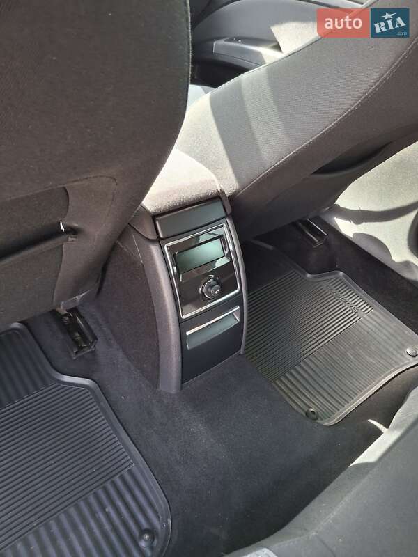 Лифтбек Skoda Superb 2009 в Первомайске фото 11 Лифтбек Skoda Superb 2009 в Первомайске