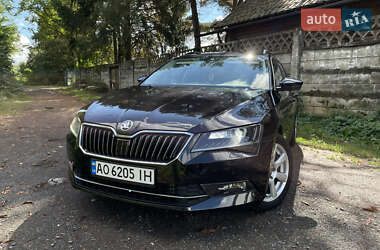 Универсал Skoda Superb 2017 в 