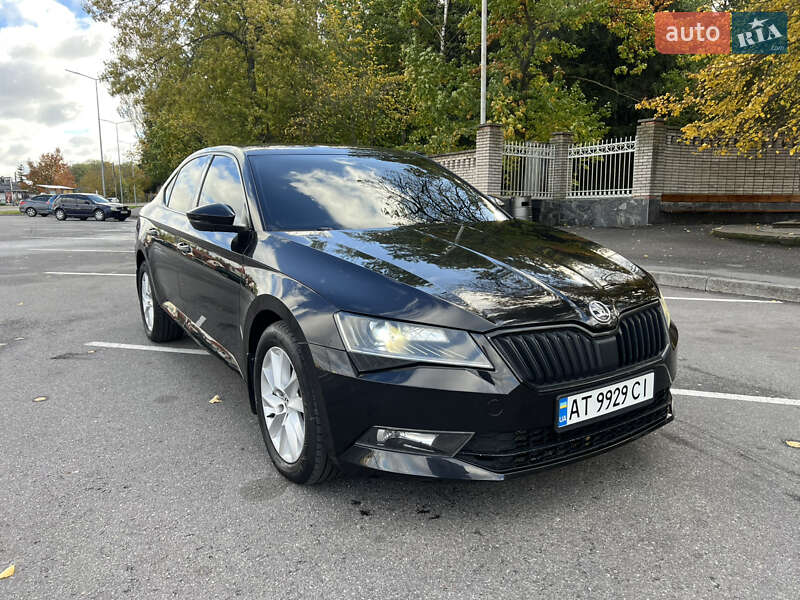 Лифтбек Skoda Superb 2016 в Виннице