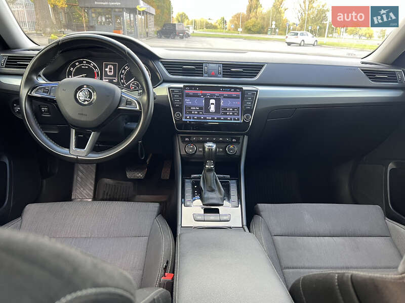 Лифтбек Skoda Superb 2016 в Виннице