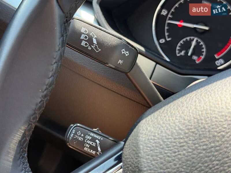 Лифтбек Skoda Superb 2015 в Кривом Роге