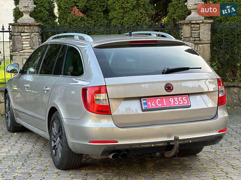Універсал Skoda Superb 2014 в Надвірній