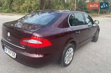 Лифтбек Skoda Superb 2010 в 