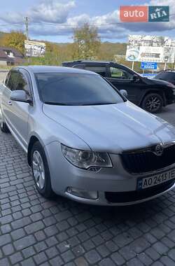 Ліфтбек Skoda Superb 2010 в Нересниці