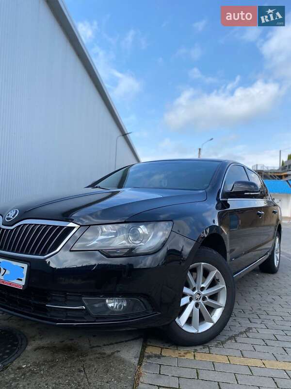 Лифтбек Skoda Superb 2014 в Виноградове фото 5 Лифтбек Skoda Superb 2014 в Виноградове